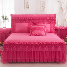 Load image into Gallery viewer, 1 Piece Lace Bed Skirt +2pieces Pillowcases bedding set Princess Bedding Bedspreads sheet Bed For Girl bed Cover King/Queen size